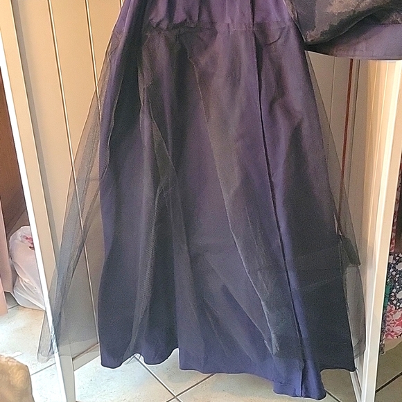 TERI JON RICKIE FREEMAN EGGPLANT/NAVY COLOR LACE ILLUSIONS FORMAL DRESS SZ6 - Picture 11 of 16